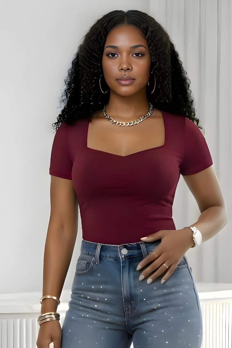 Fitted burgundy short sleeve top